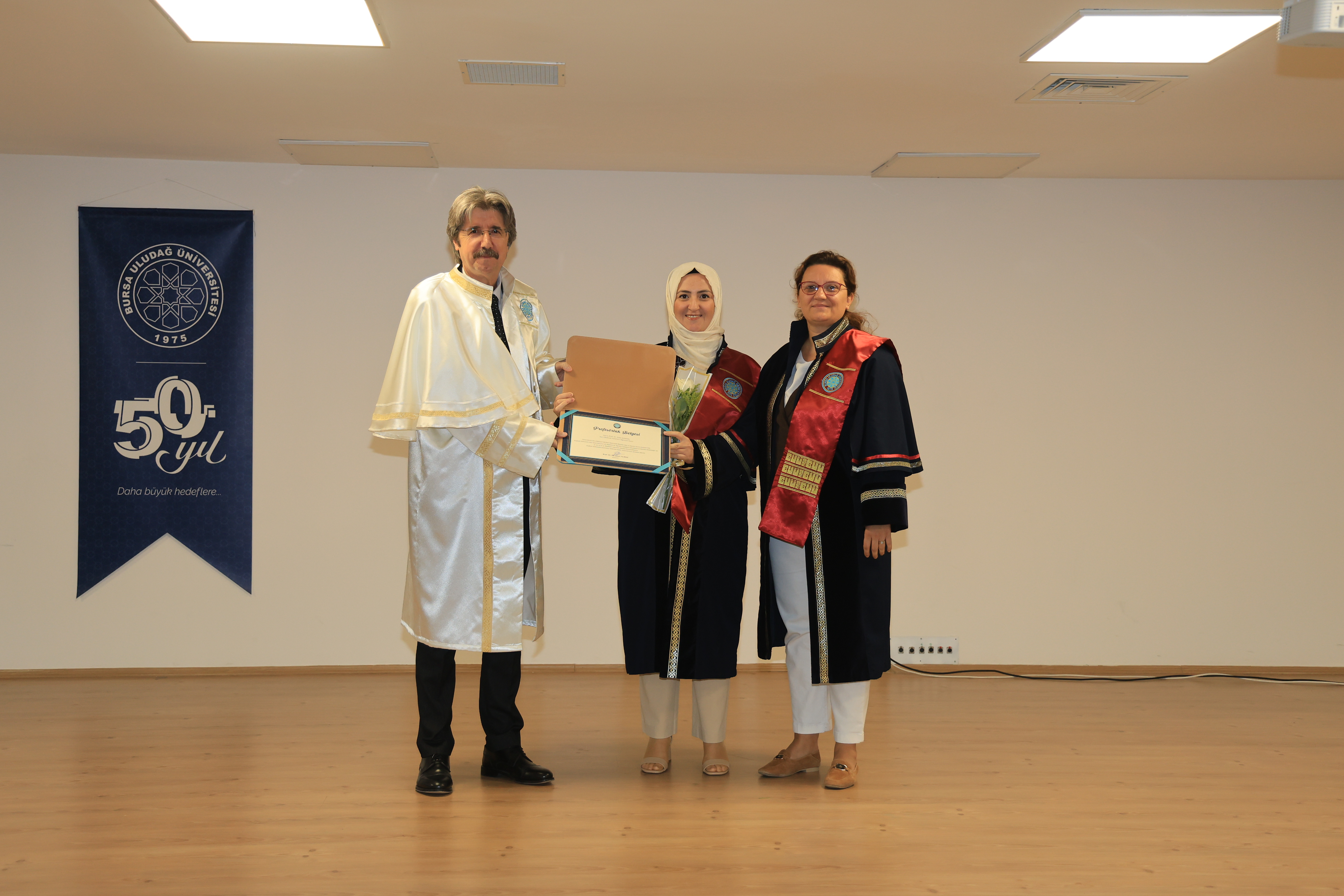FAKÜLTEMİZDE 2025-2026 EĞİTİM-ÖĞRETİM YILI AKADEMİK GENEL KURUL TOPLANTISI YAPILDI